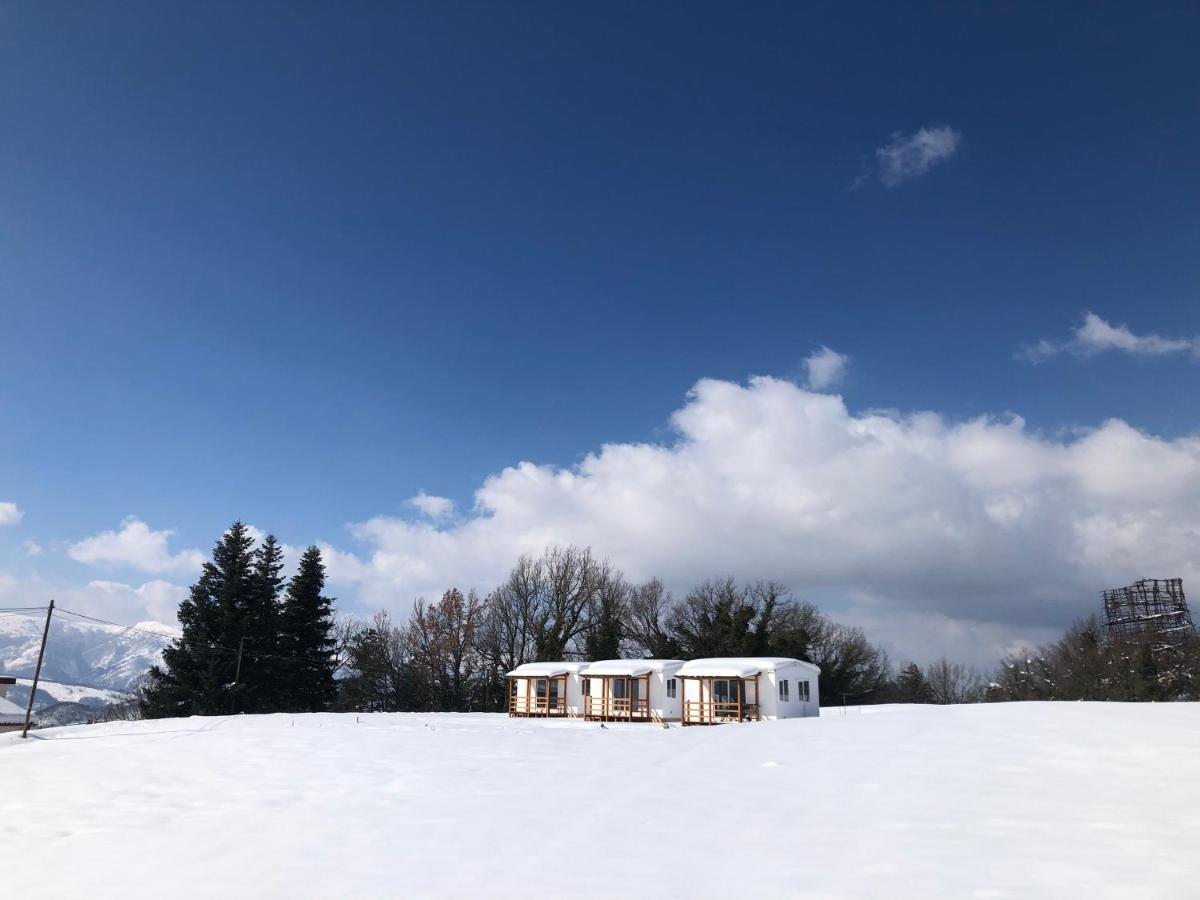 In Country Luxury Lodges Camerino Exterior foto